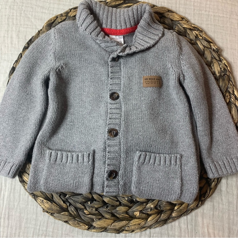 Carter’s Un-bear-ably cute sweater onesie, size 9m